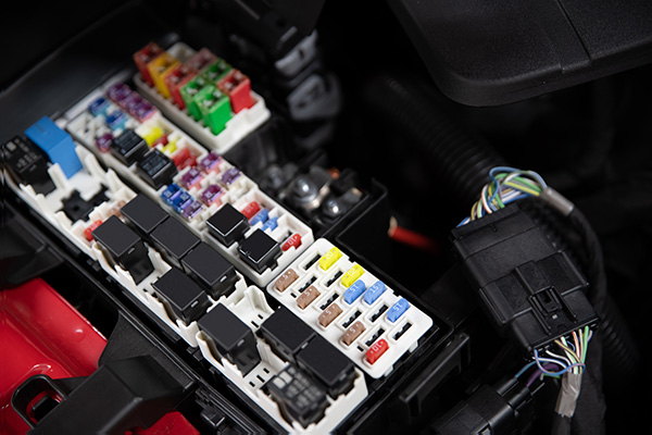 How Are We Diagnosing and Fixing Car Electrical Issues Quickly and Effectively? | B & L Automotive